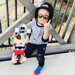 Yocaher Graphic Complete 7.75" Skateboard - PIKA Series - PIKA 18 Yocaher Graphic Complete 7.75" Skateboard - PIKA Series - PIKA -Professional Roller Skate Shop PIKA lifestyle 3 97527.1553281399